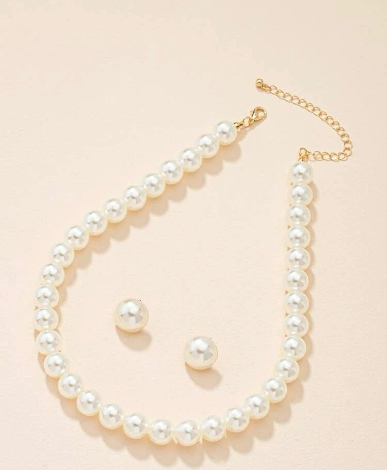 Drop Pearl Earrings and necklace set