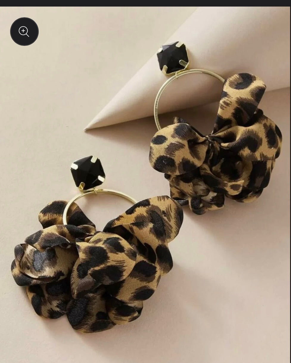 Leopard Pierced earrings