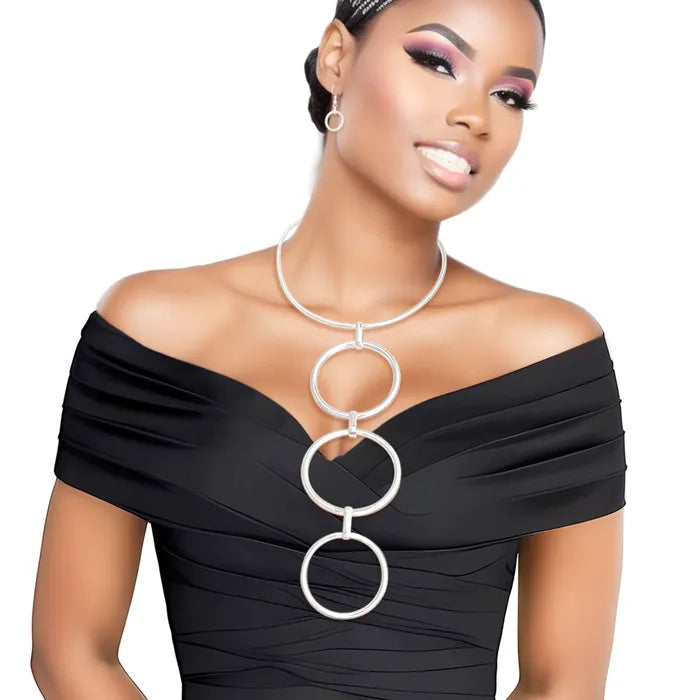 Linked earring and necklace set